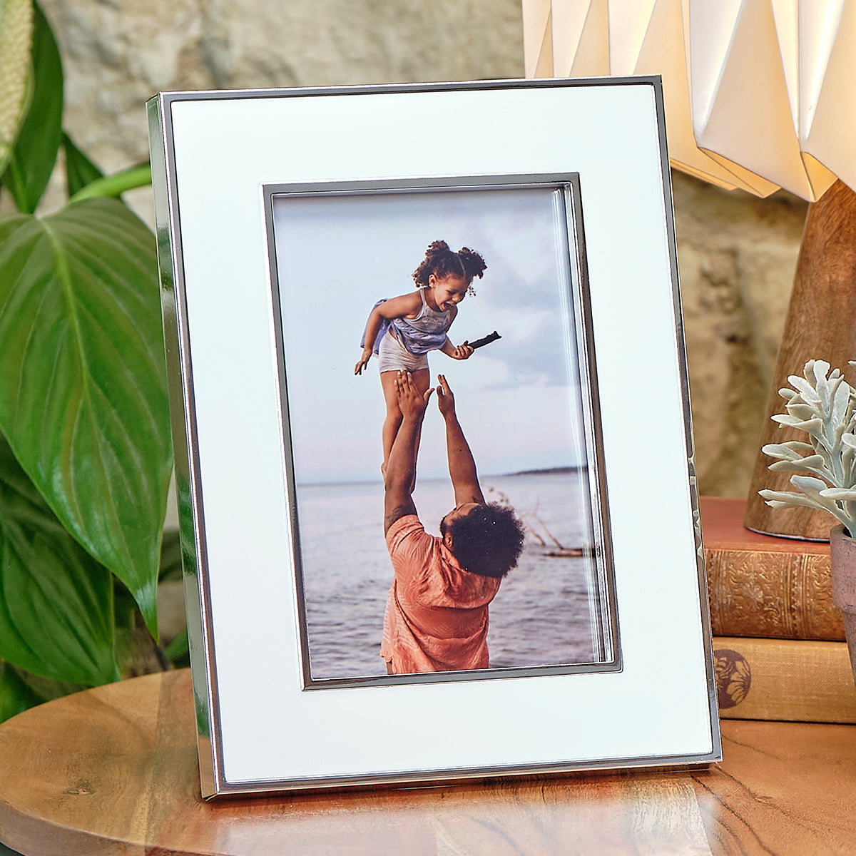 Kenro Whisper Prestige frame – White