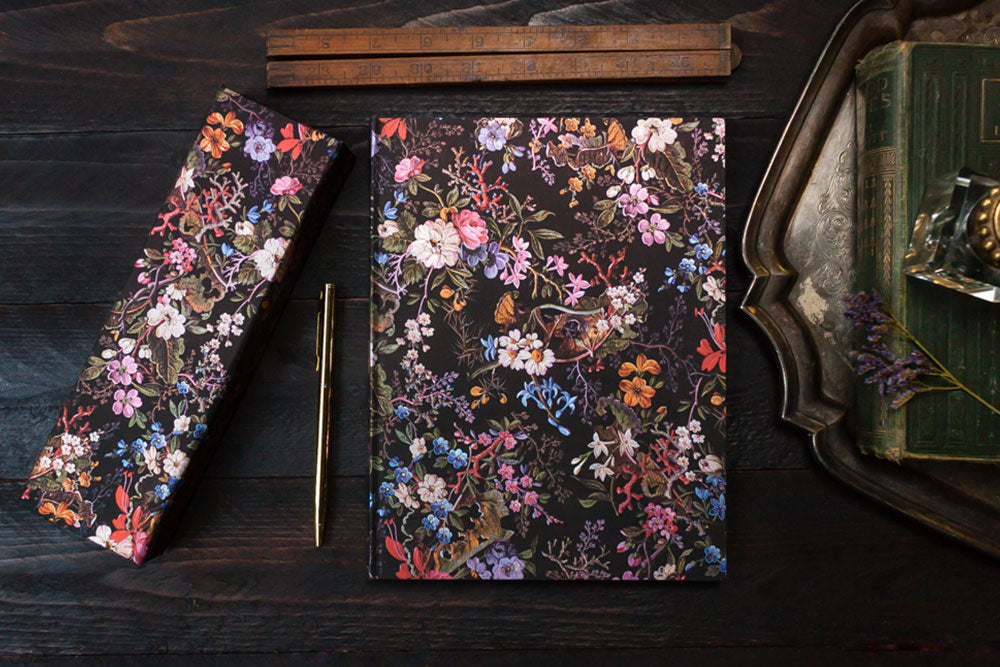 Paperblanks Floralia Pencils – Pack of 4 – design detail