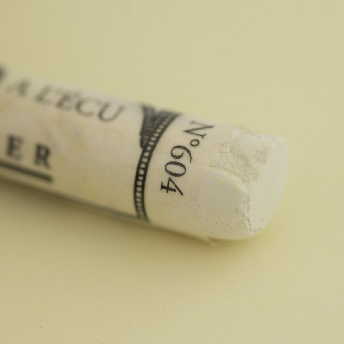 Sennelier Extra-Fine Soft Pastel – Lemon Yellow 604