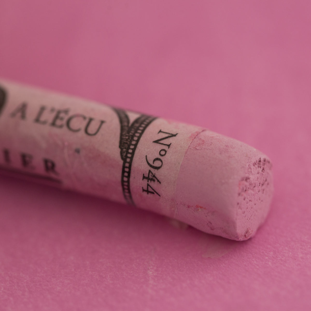 Sennelier Extra-Fine Soft Pastel – Magenta Violet 944