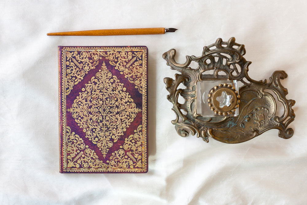 Paperblanks Viola Midi Hardback Journal – Plain, 144 Pages – design detail