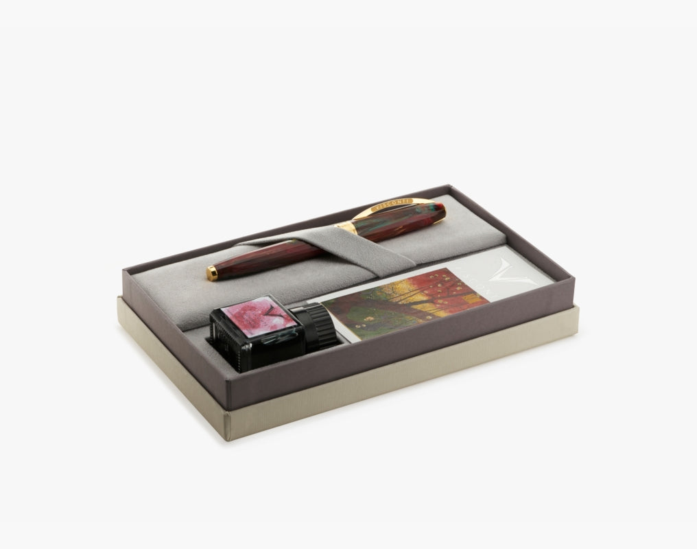 Visconti Van Gogh Fountain Pen – Flowering Plum Orchard