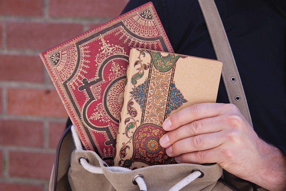 Paperblanks Visions of Paisley Ivory Kraft Midi Softback Flexi Journal – Lined, 176 Pages – design detail