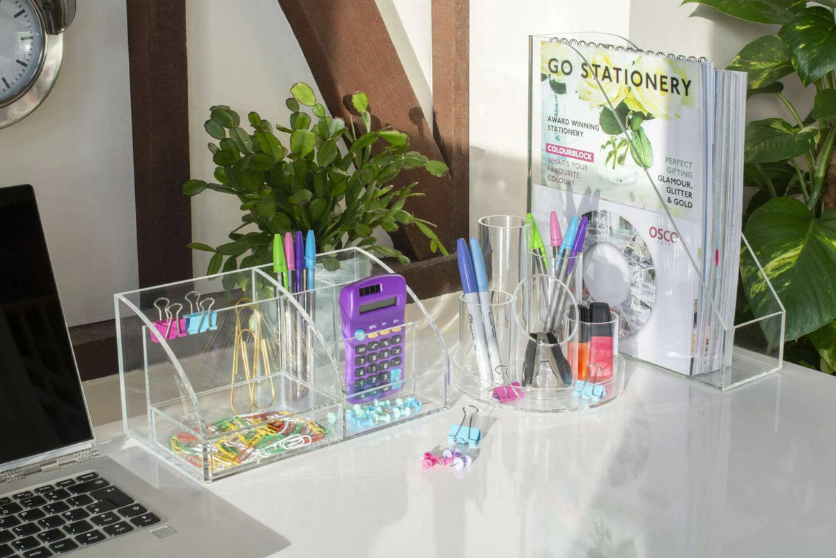 Clear Acrylic Magazine Rack | 3244A