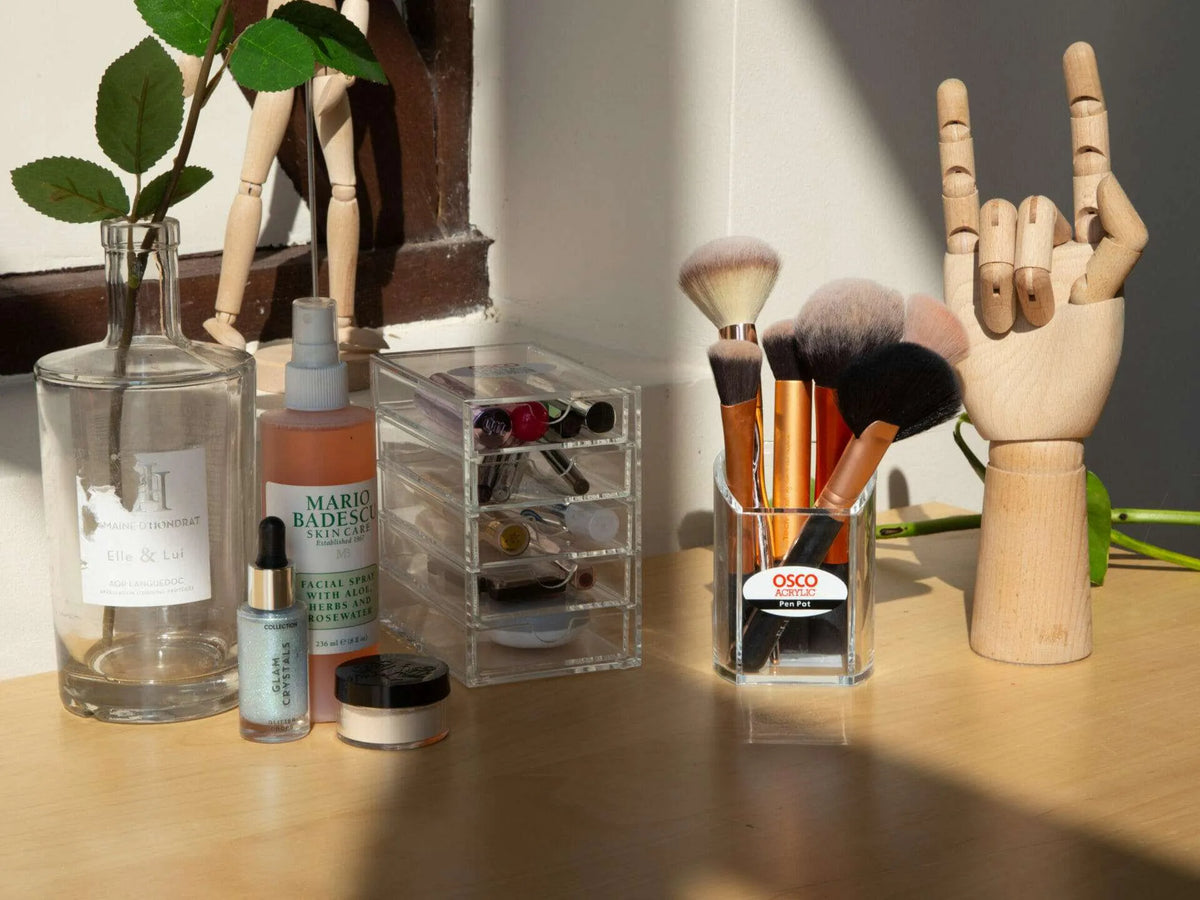 Clear Acrylic Curved Pen Pot | 3090