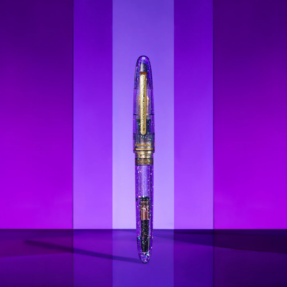 Estie Sakura Street fountain pen detail