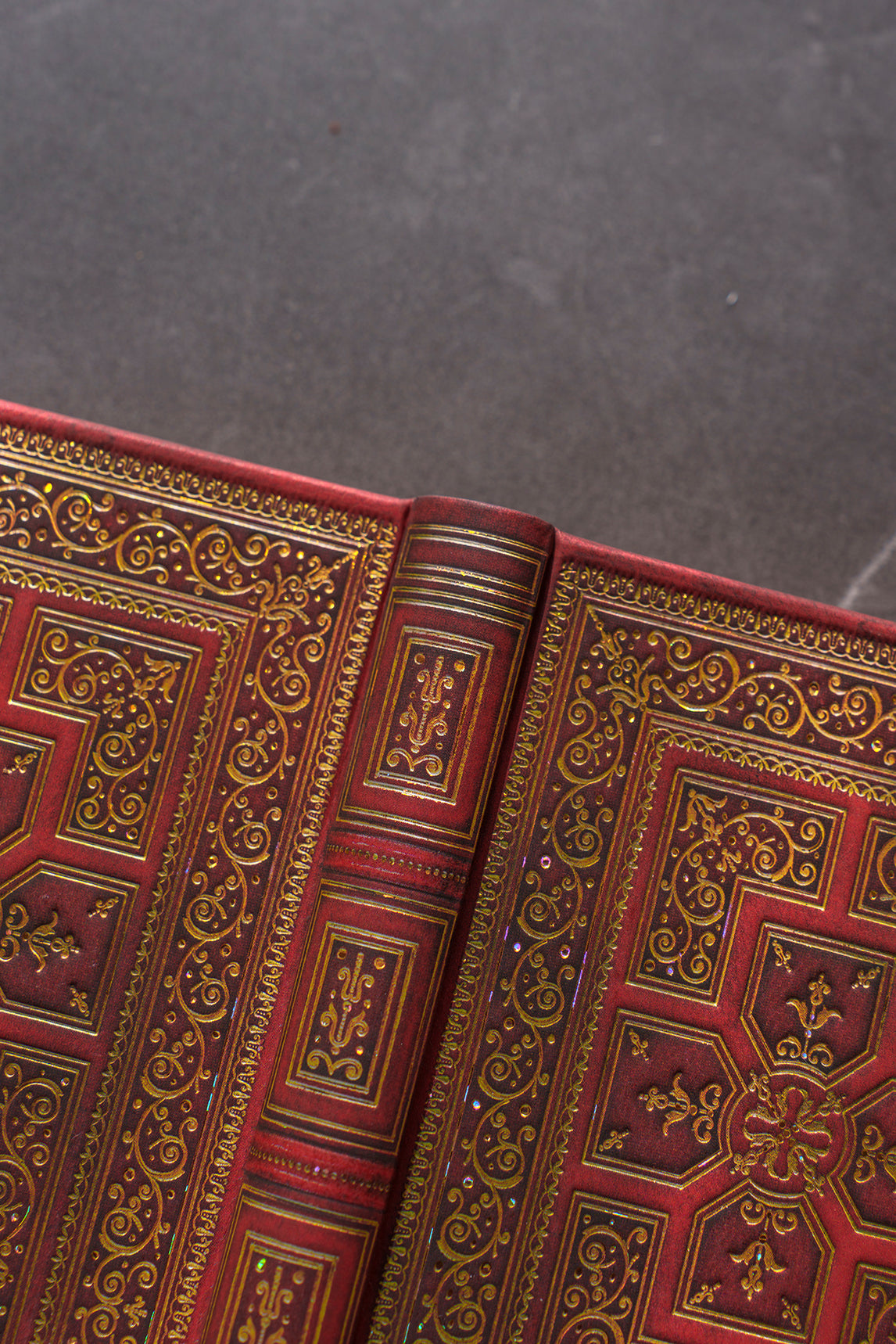 Paperblanks War of the Roses Ultra Hardback Journal – Lined, 144 Pages – lifestyle image