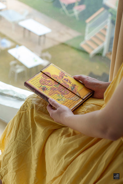 Paperblanks Van Gogh, Sunflowers Midi Hardback Journal – Plain, 144 Pages – lifestyle image