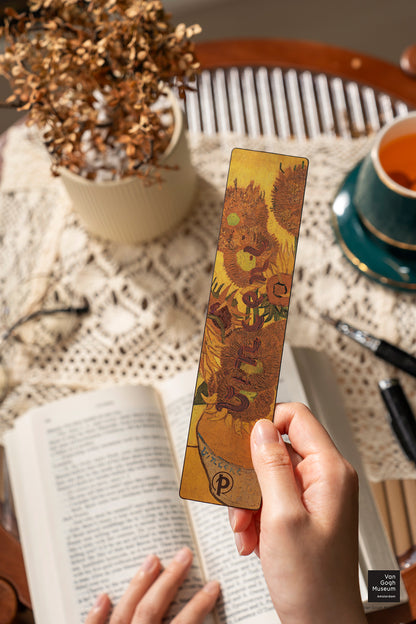 Paperblanks Van Gogh, Sunflowers Bookmark – lifestyle image