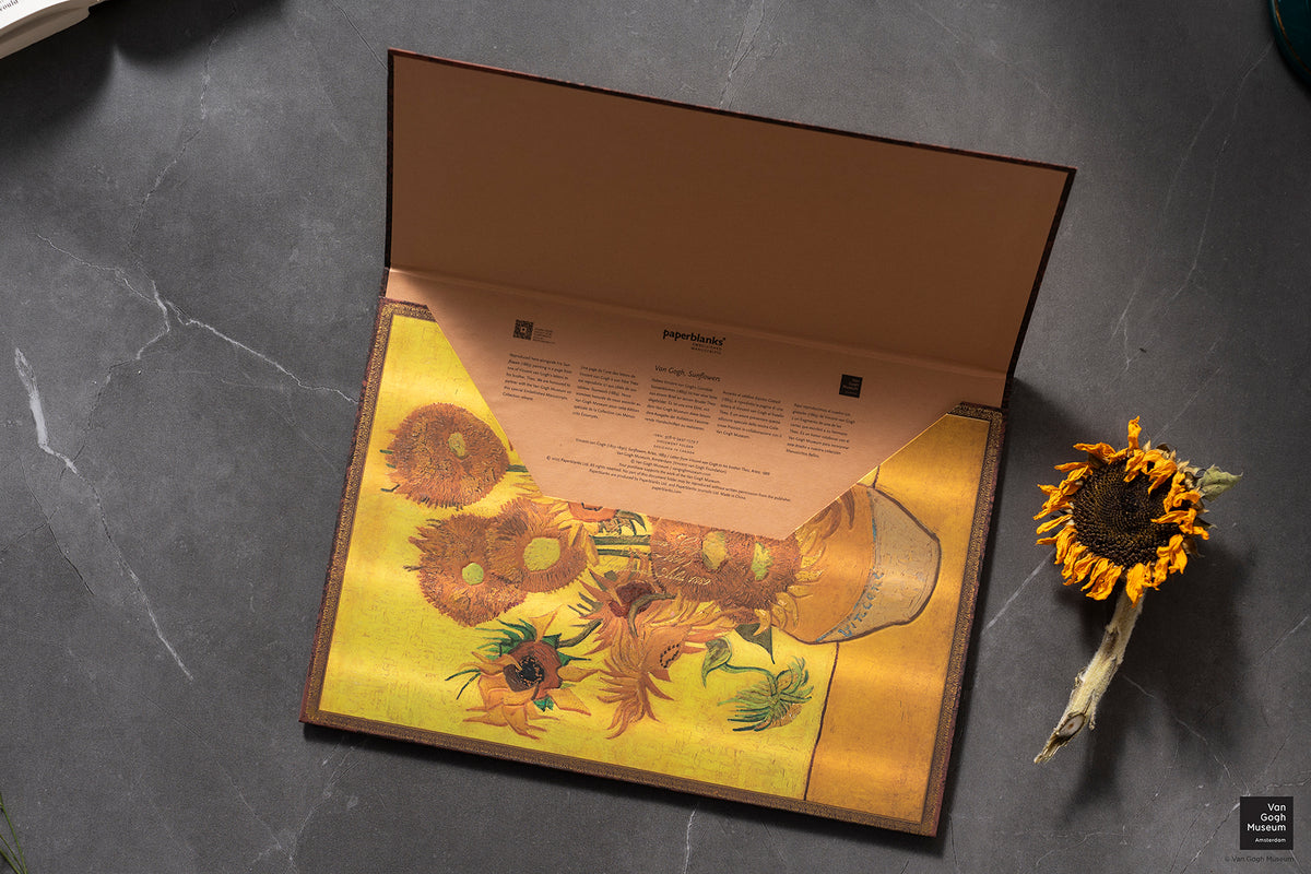 Paperblanks Van Gogh, Sunflowers Document Folder – lifestyle image