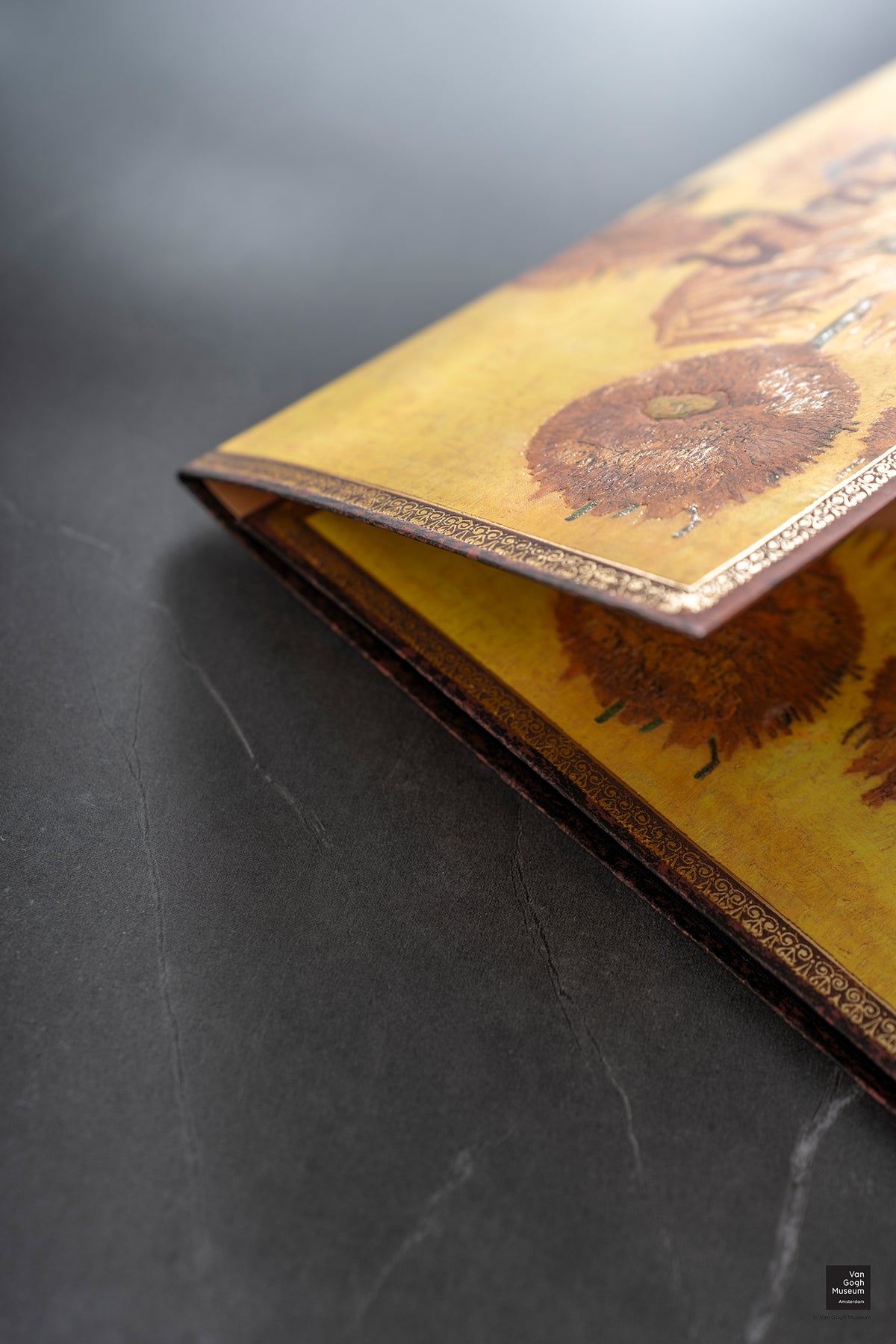 Paperblanks Van Gogh, Sunflowers Document Folder – lifestyle image