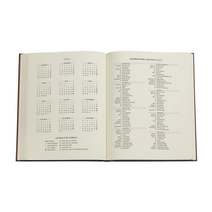 Paperblanks 2027 Layla Ultra Hardback Diary – Week-to-View with Notes (Verso) – inside pages