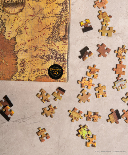 Paperblanks Map of Middle-earth Puzzle 1000-Piece Jigsaw Puzzle – lifestyle image