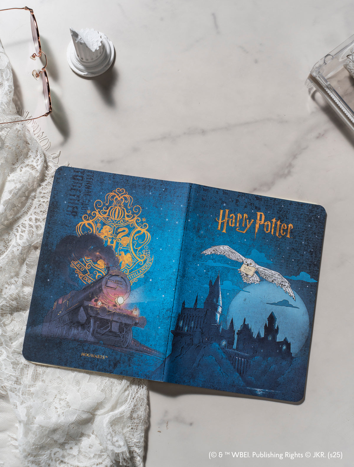 Paperblanks Escape to Hogwarts Notebook A6 Cahier Notebook – Plain – lifestyle image