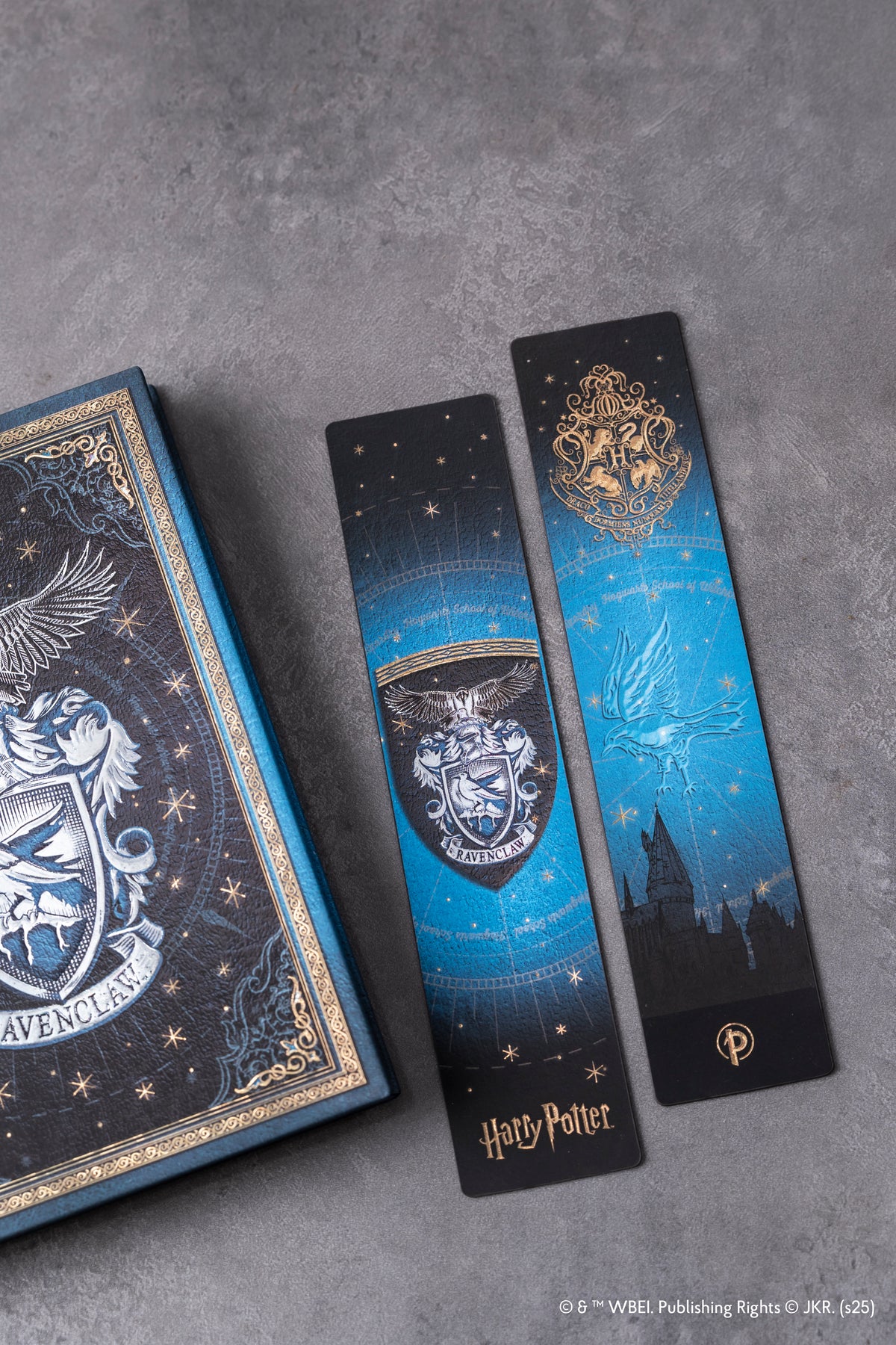 Paperblanks Ravenclaw Bookmark Bookmark – lifestyle image