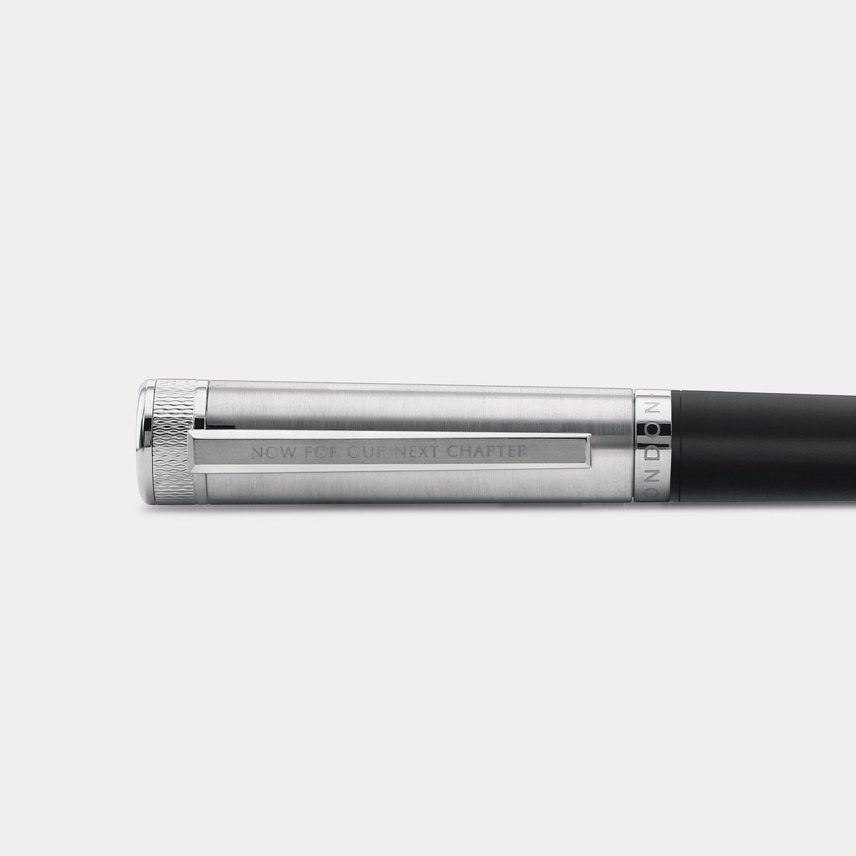 Thomas Slim Barley Classic Fountain Pen – Classic Black & Steel