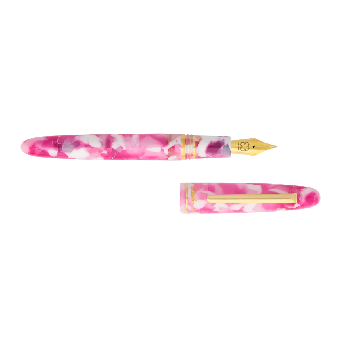 Esterbrook Bestie fountain pen in Bubble Gum Pink, uncapped