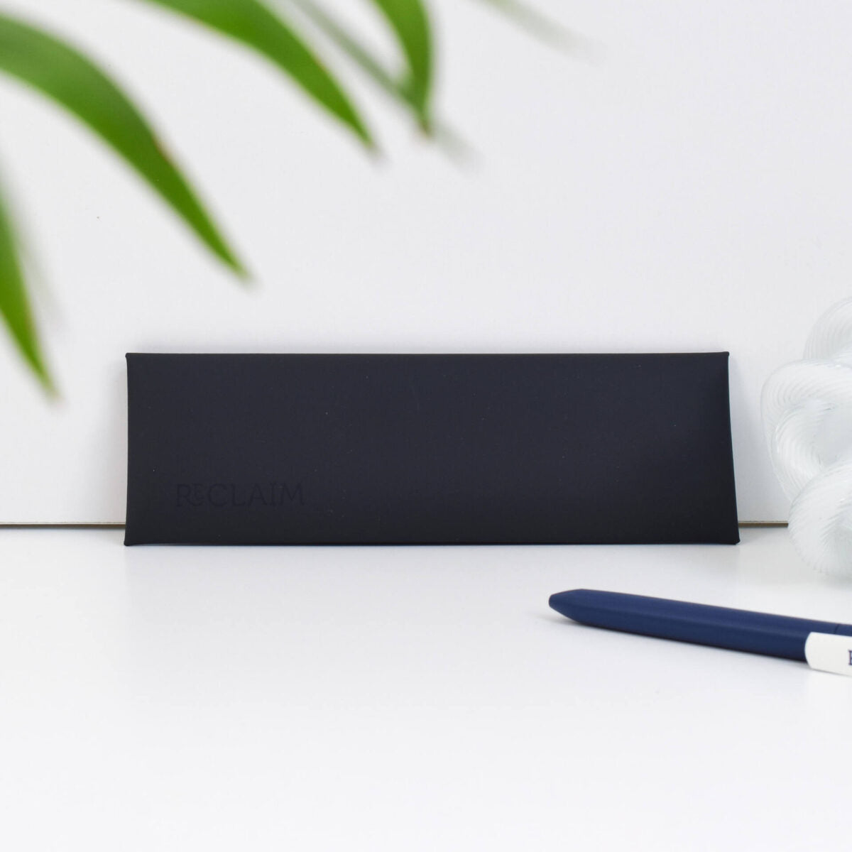 VENT RECLAIM Recycled Leather Pen & Pencil Pouch – Black