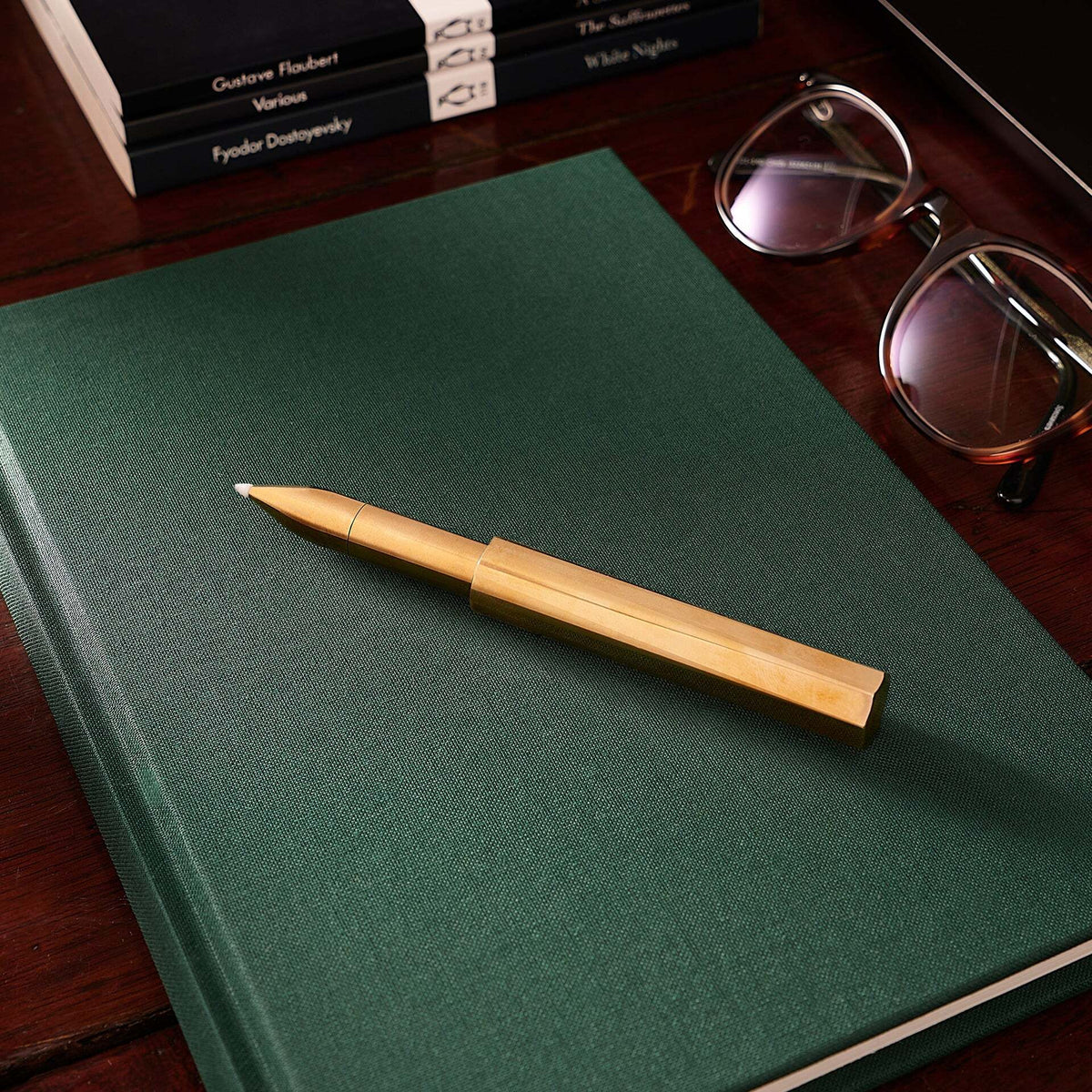 The Wren – Refillable Writing Pen | Brass