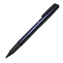 OHTO CR01 ceramic rollerball pen in Matt Blue – detail view