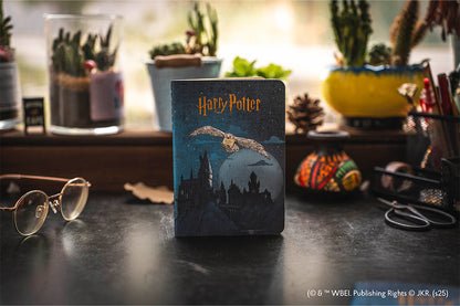 Paperblanks Escape to Hogwarts Notebook A4 Cahier Notebook – Squared – design detail