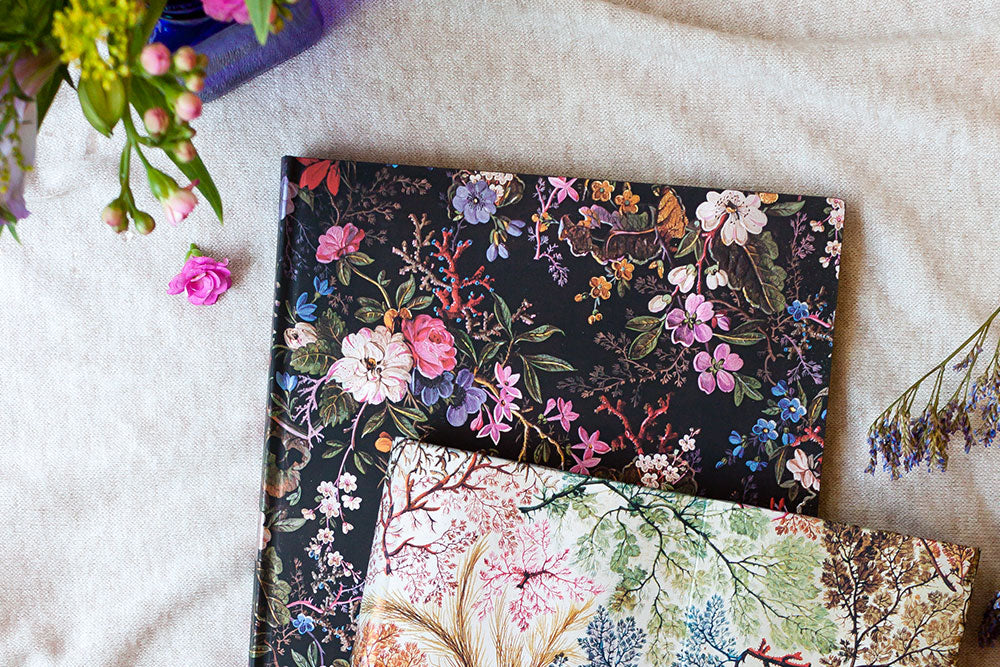 Paperblanks Floralia Pencils – Pack of 4 – design detail