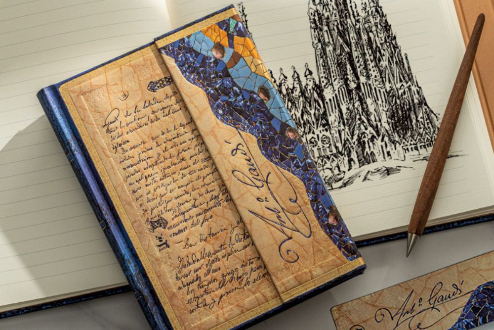 Paperblanks Gaudi, The Manuscript of Reus Document Folder – design detail