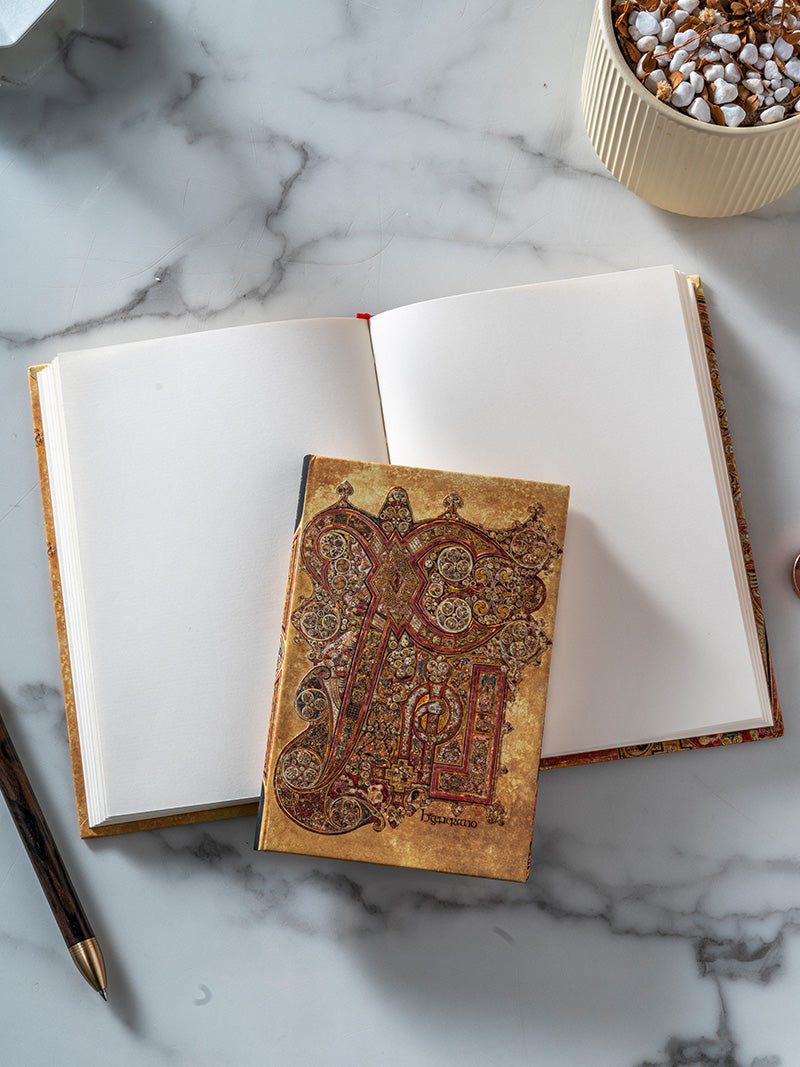 Paperblanks Generatio Pencil Case – design detail