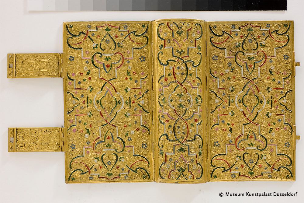 Paperblanks Gold Inlay Mini Hardback Journal – Lined, 208 Pages – design detail