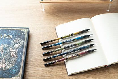 Paperblanks Hogwarts Houses Pencils Pencils – Pack of 4 – design detail