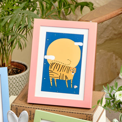 Kenro Envoy Classic pastel pink frame lifestyle