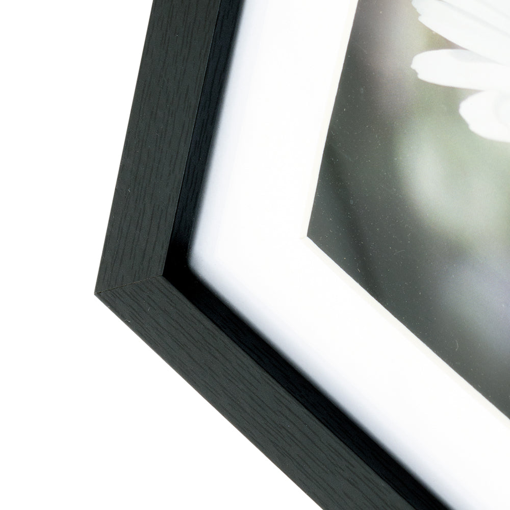 Kenro Kington Shadow Box Black corner