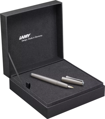 LAMY Studio Fountain Pen – Palladium