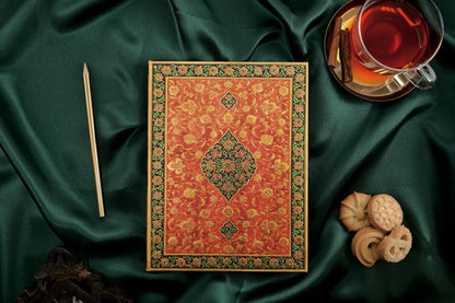 Paperblanks 2027 Layla Ultra Hardback Diary – Week-to-View Vertical – design detail