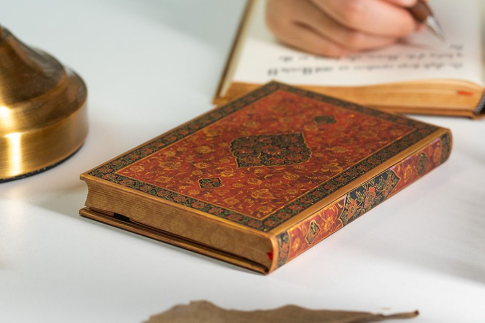 Paperblanks Layla Mini Hardback Journal – Lined, 176 Pages – design detail