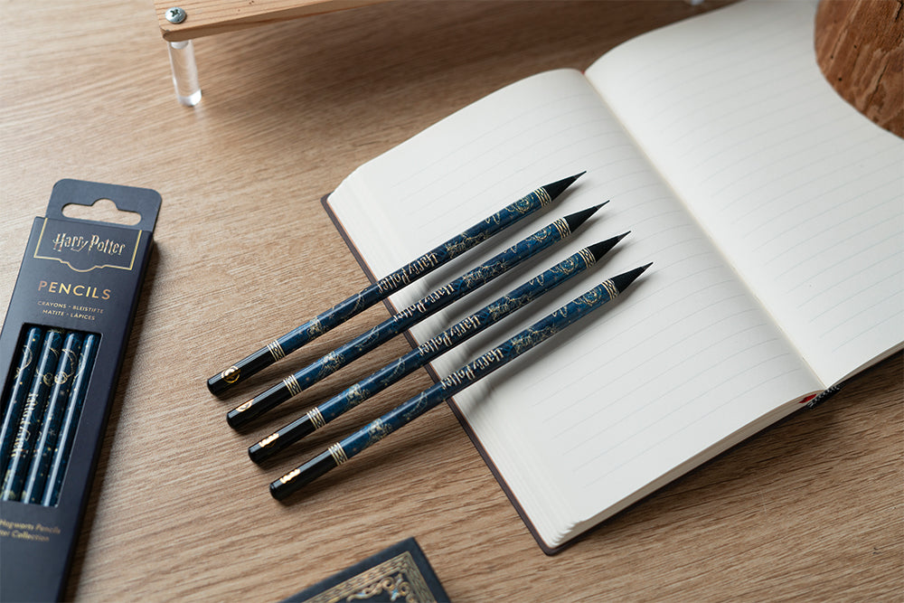Paperblanks Legends of Hogwarts Pencils Pencils – Pack of 4 – design detail