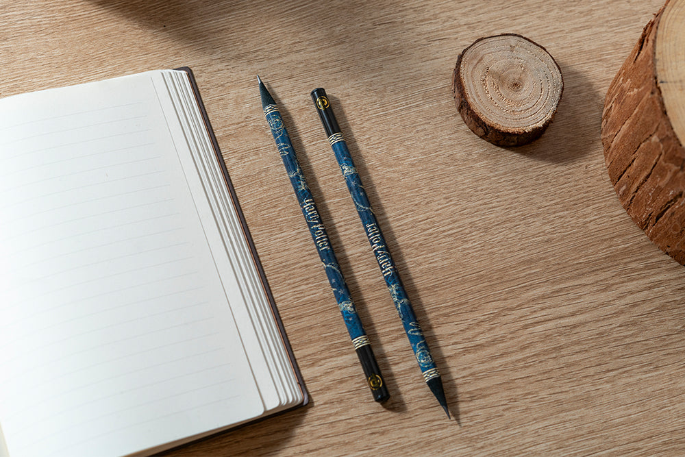 Paperblanks Legends of Hogwarts Pencils Pencils – Pack of 4 – design detail