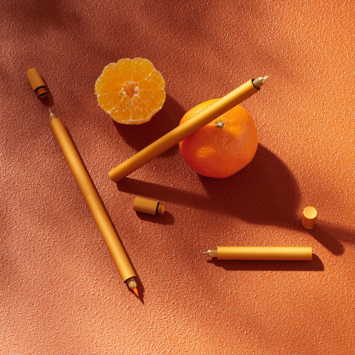 Lumos – Refillable Fineliner Pen | Double Tip Clementine