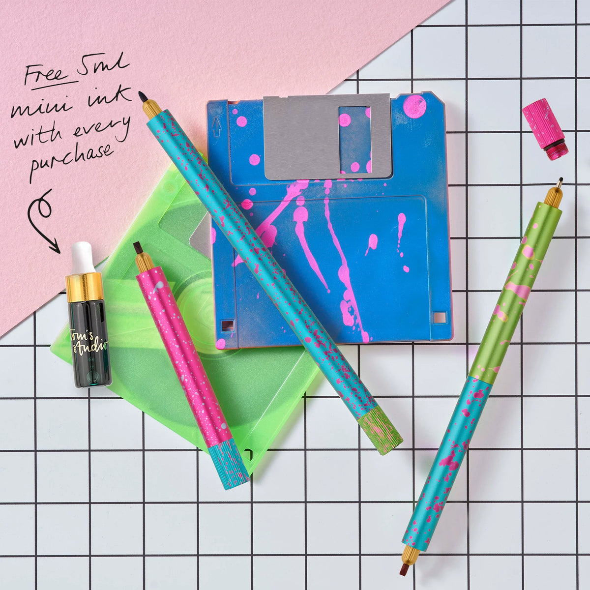 Splash Lumos – Refillable Fineliner Pen | Mini Blue Raspberry