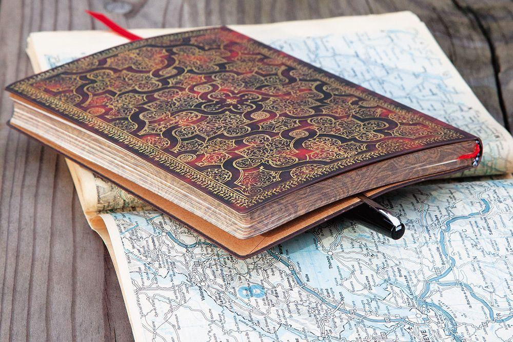 Paperblanks Mystique Mini Softback Flexi Journal – Plain, 240 Pages – design detail