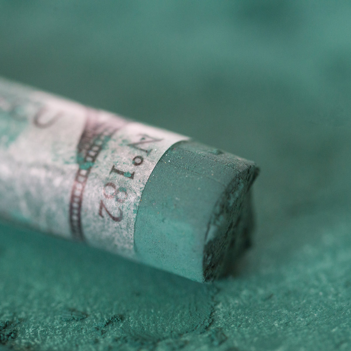 Sennelier Extra-Fine Half Soft Pastel, Single Boxed – Chromium Green 182