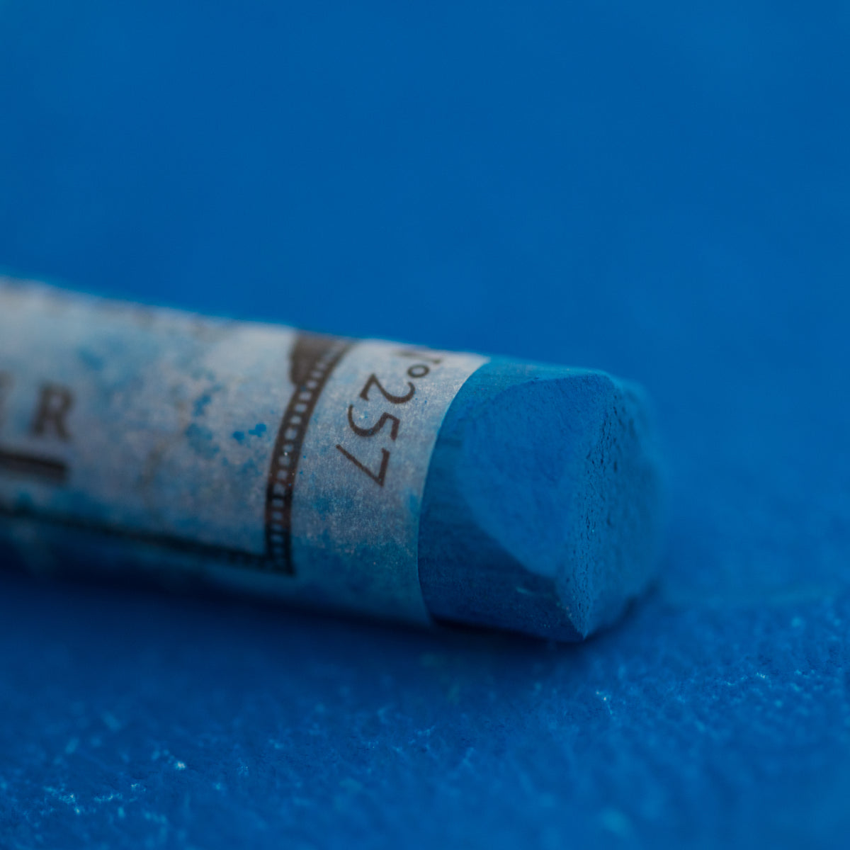Sennelier Extra-Fine Soft Pastel, Single Boxed – Cerulean Blue 257