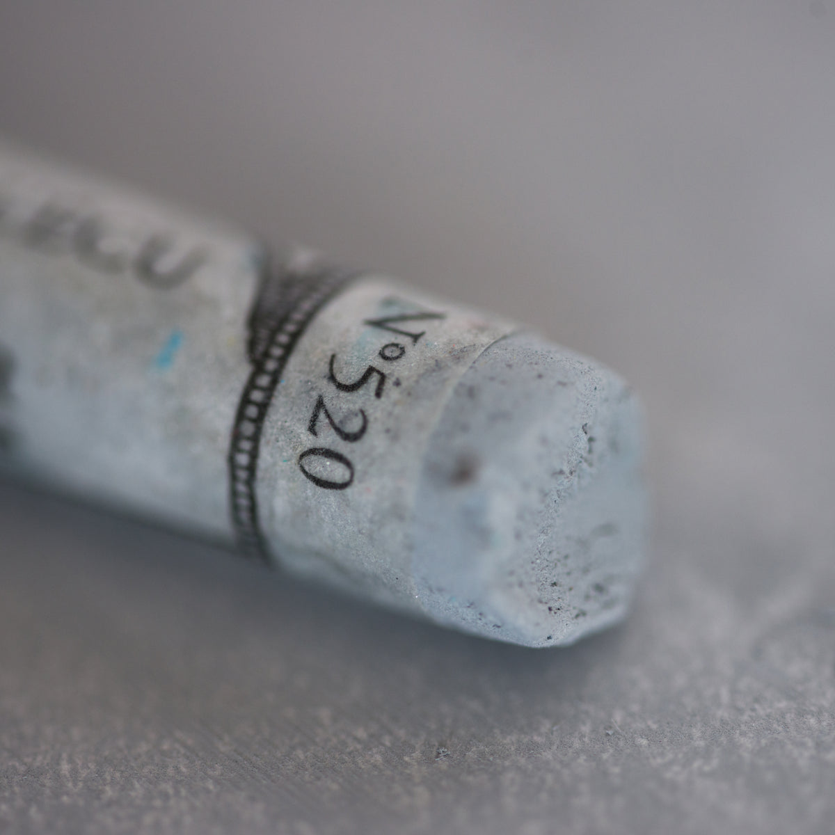 Sennelier Extra-Fine Soft Pastel – Grey 520