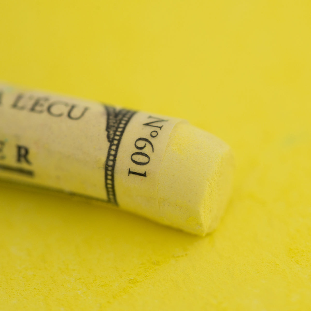 Sennelier Extra-Fine Soft Pastel – Lemon Yellow 601