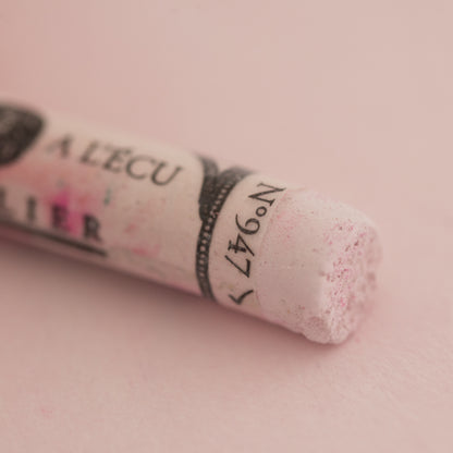 Sennelier Extra-Fine Soft Pastel – Magenta Violet 947