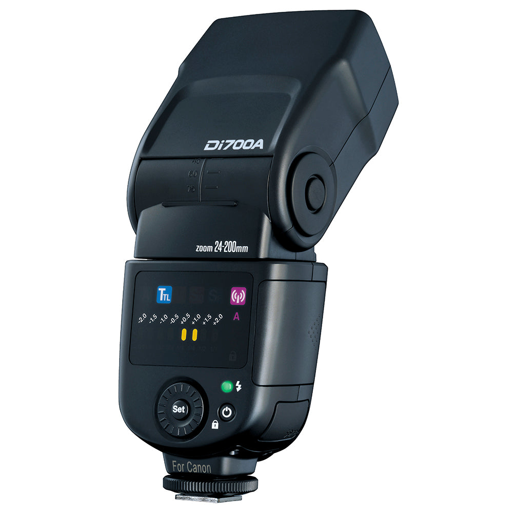 Nissin Di700 Air Flashgun head tilted