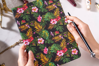 Paperblanks Nani A5 Cahier Notebook – Dot Grid – design detail