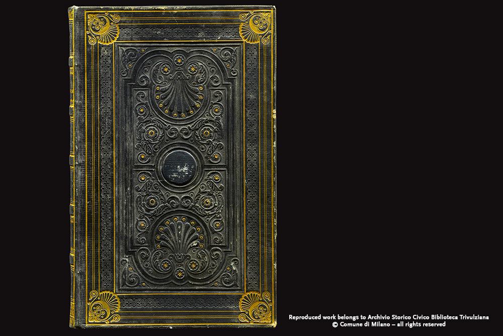 Paperblanks Nocturnelle Ultra Softback Flexi Journal – Lined, 176 Pages – design detail