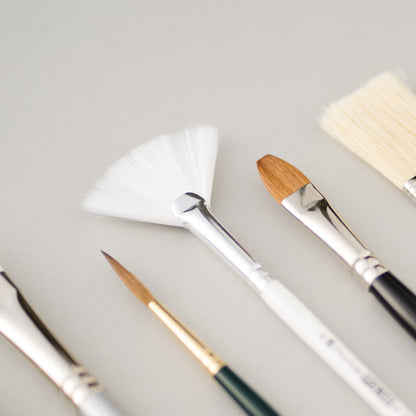 Pro Arte Polar Fan Brush