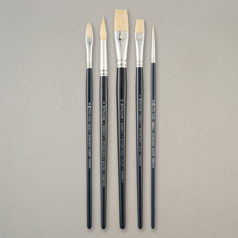 Pro Arte W11 Studio Hog Oil Brush Set in Wallet